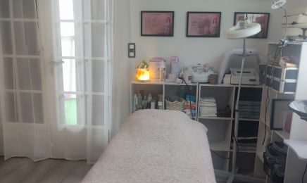 AG Beauty : Manucure à Bayonne