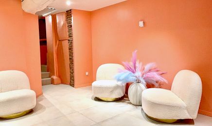 Vanity Suites Head SPA Coréen Pousse / Réhaussement & Browlift Coréen / Balayage Signature : Manucure à Toulouse