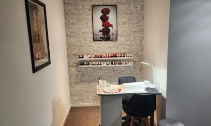 Un Coin de Paradis : Institut de beauté à Montbard