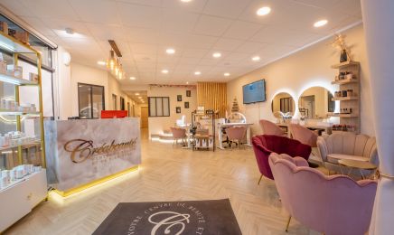Créabeauté : Manucure à Bon-Encontre