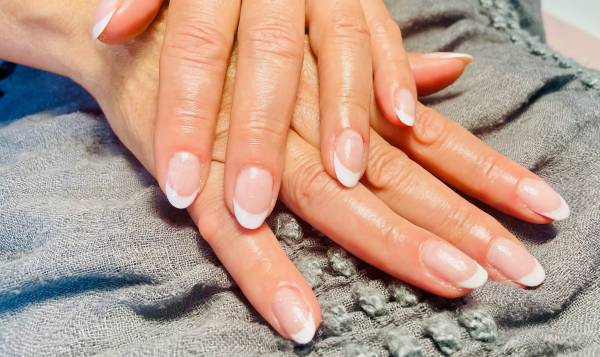 Léo z’ongles et beauté 