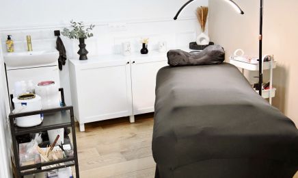 Wellness Maison Beauté : Manucure à Agen