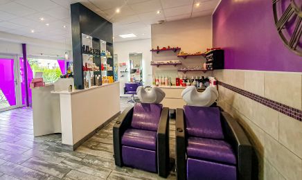 En Tête à Tête  : Coiffeur à Montreux-Château