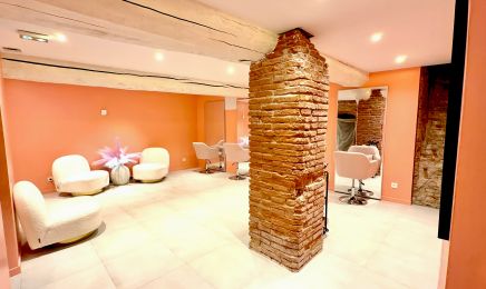 Vanity Suites Head SPA Coréen Pousse / Réhaussement & Browlift Coréen / Balayage Signature : Manucure à Toulouse