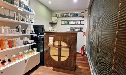 Esthetica Spa : Manucure à Sannois