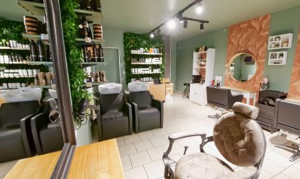 Le miroir de Charline  : Coiffeur à Norville