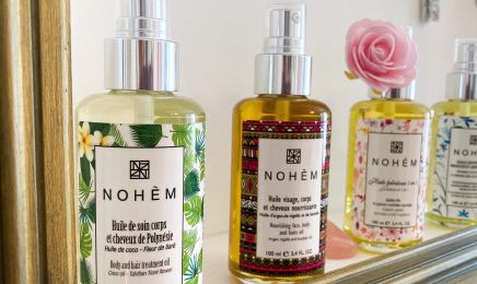 AU BOUDOIR DES DEUX L : Manucure à Gières