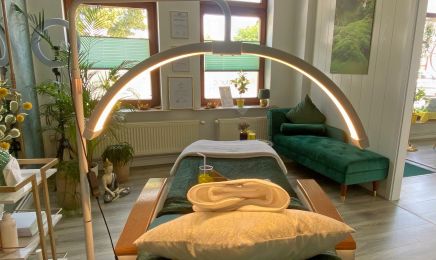 Kosmetikstudio ElizaSchön: Kosmetikstudio in Hagenow