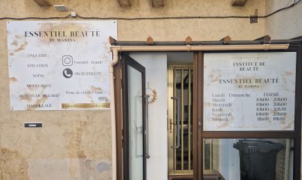Essentiel Beauté : Manucure à Fabrègues