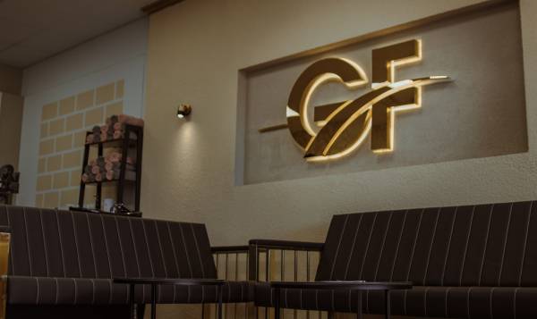 Goldene Finger Schönberg