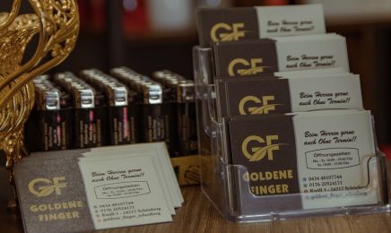 Goldene Finger Schönberg: Kosmetikstudio in Schönberg