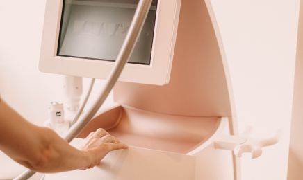 Grain de beauté : Manucure à Champagnole