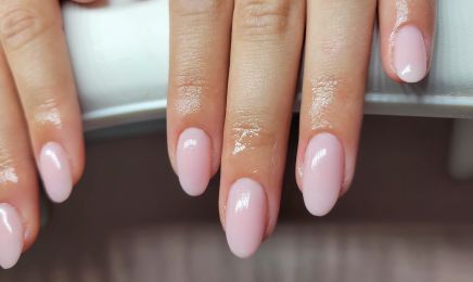 JN Beauty : Manucure à Vannes