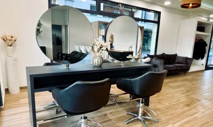 SALON BLOOM. : Coiffeur à Annecy