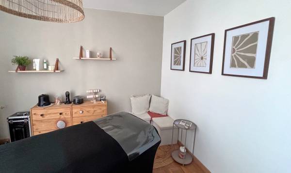 EMY BEAUTY ROOM soins esthétique et lash artist