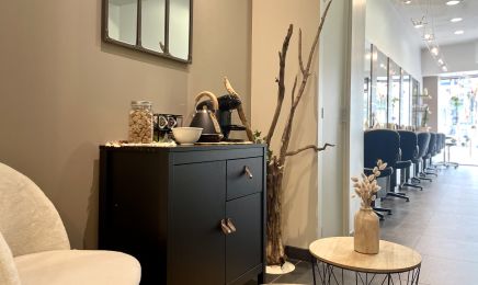 De Mèche avec Vous : Barbier à Saumur