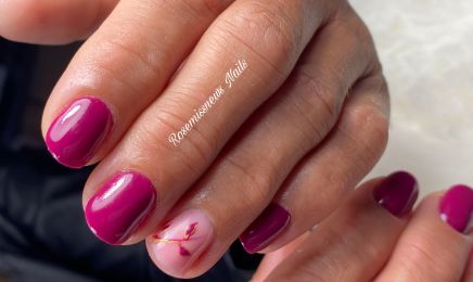 Rosemissnews  Nails : Manucure à Louhans