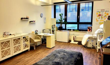 aybeau cosmetics: Kosmetikstudio in Hamburg