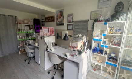 Institut de beauté L'escale détente : Manucure à Quissac