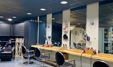 Coiffure Mangaréva  : Coiffeur à Challans