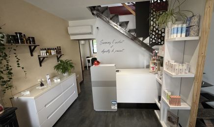 Perle & Beauté : Manucure à Saint-Germain-du-Puy