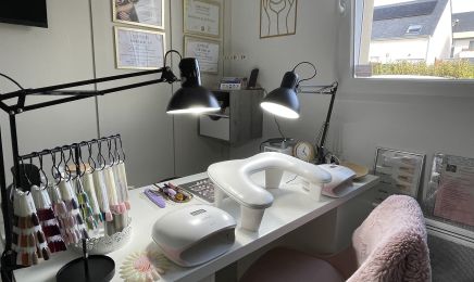 Ongles 2 Fée Prothésiste Ongulaire : Manucure à Baden