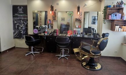 Les Ciseaux D’Elo - spécialiste perruques médicales : Coiffeur à Saint-Maurice-de-Lignon