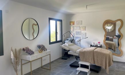 Prestige By M  : Manucure à Saint-Georges-de-Commiers