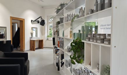 Goethestern Friseure: Kosmetikstudio in Kassel