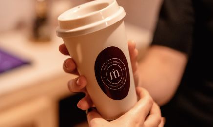 Mélété • Suite de beauté : Manucure à Tarare