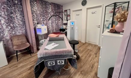 Mirelas Schönerie: Kosmetikstudio in Großbottwar
