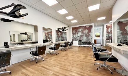 Chaarisma Haarstudio Andreas Simon: Barbershop in Bad Salzdetfurth