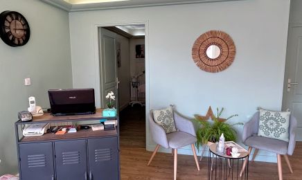 L'Institut de l'ongle Juline : Manucure à Angoulême