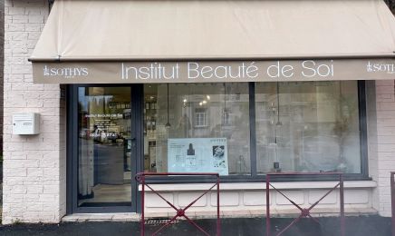 Beauté de soi : Manucure à Objat
