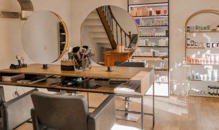 Le Poudrier Maison de Beauté Coiffure Esthétique : Institut de beauté à Beaussais-sur-Mer