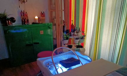 Menthaïa - Head Spa et Soins Holistiques : Coiffeur à Hyères