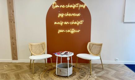 KS coiffure  : Coiffeur à Francheville