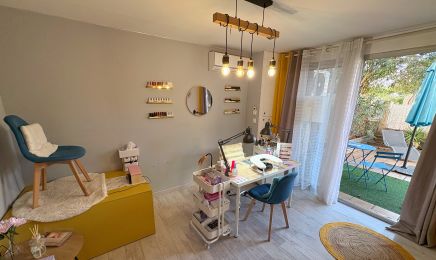 L’instant beauté avec Sab : Manucure à Agde
