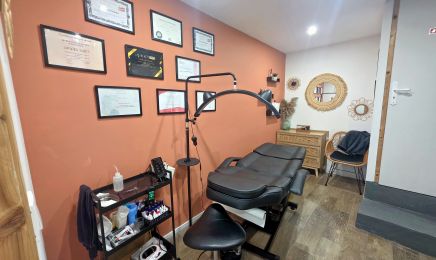 Madame Monsieur : Coiffeur à Saint-Geniès-de-Comolas