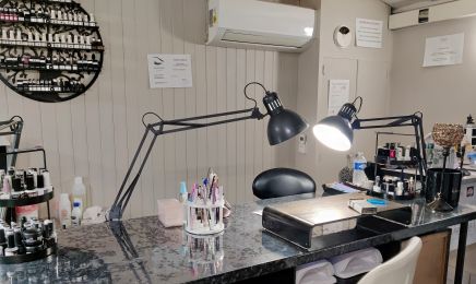 La boite à beauté & Queen nail art : Manucure à La Seyne-sur-Mer