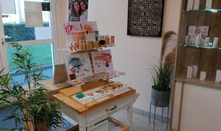 Secrets de Beauté : Manucure à Saran