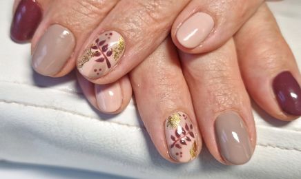 Va'Nails   : Institut de beauté à Oinville-sur-Montcient