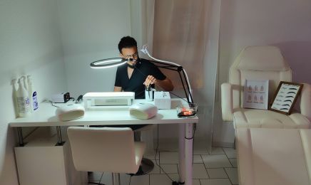 jawed prestat : Manucure à Pézilla-la-Rivière