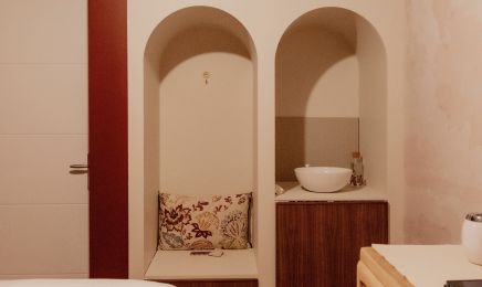 Mélété • Suite de beauté : Manucure à Tarare