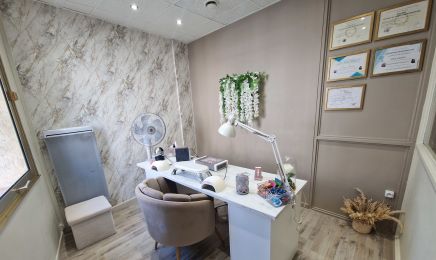 Essentiel Beauté : Manucure à Fabrègues