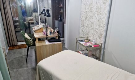 MK Beauté : Manucure à Beauvoisin