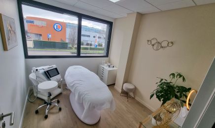 CG Clinic : Institut de beauté à Civrieux-d'Azergues