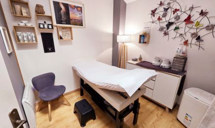 Natur’elle esthetique Gaelle : Manucure à Cognac