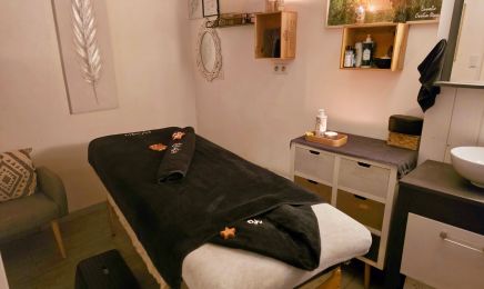 Natur’elle esthetique Gaelle : Manucure à Cognac