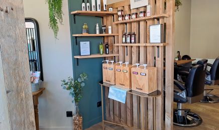 Stratosphair - Coiffeur mixte . Barbier . Evénementiel : Coiffeur à Montfort-sur-Meu
